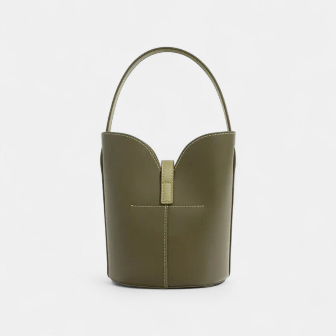 The Amora Bucket